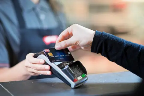 Nets Group 收购 Checkout Finland,强化芬兰电商支付布局