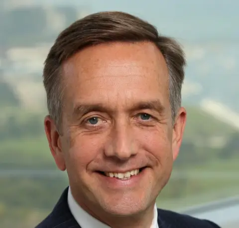 万事达卡任命Tim Murphy为首席行政官,并调整多名高管