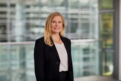 德意志交易所任命Barbara Roth为集团审计主管