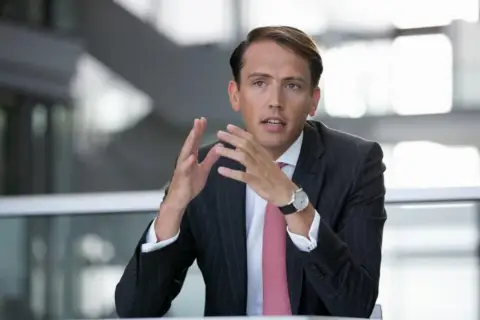 法兰克福交易所任命德意志交易所现金市场主管Eric Leupold加入管理委员会