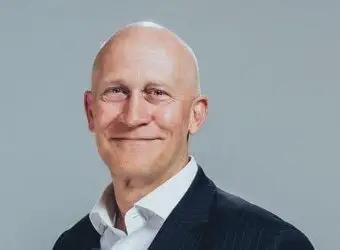 AJ Bell 执行董事 Roger Stott 将于年底退休