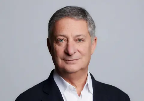 Clive Kahn 正式出任 Alpha Group International 首席执行官