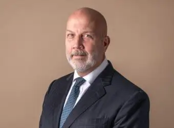 巴克莱集团首席运营官Alistair Currie离职,Craig Bright与Anne Marie Darling接任联席COO