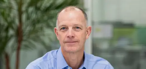 Travelex 任命前 William Hill 首席执行官 Philip Bowcock 为新任 CEO