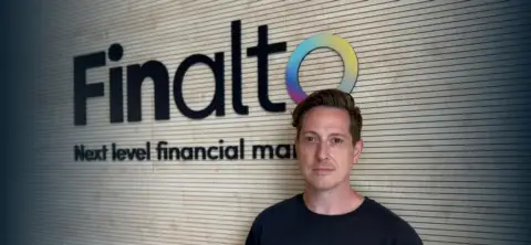 去美元化是伪命题?汇查查深度解析全球货币体系碎片化趋势