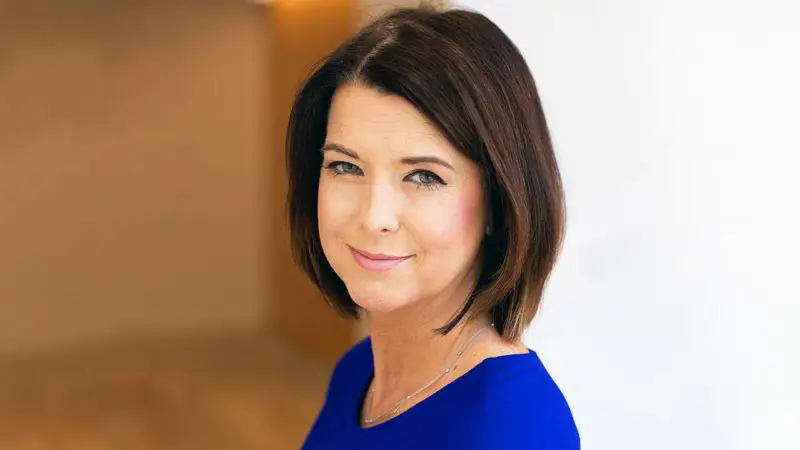 Visa 任命 Pam Murphy 为董事会成员