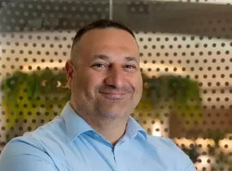 Capital.com 任命 Kypros Zoumidou 为新任集团 CEO，接替 Peter Hetherington