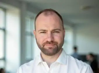 OKX 聘请 Liam Birch 担任迪拜交易主管