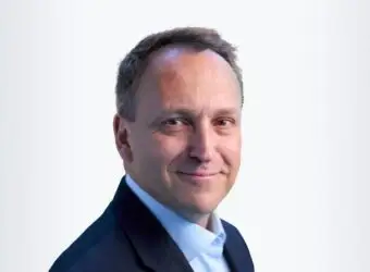 渣打银行任命Roberto Hoornweg为企业与投资银行CEO