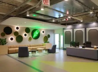 Robinhood Q1 2026营收环比降17%至10.67亿美元,股价盘后跌超7%