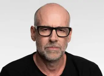 NYU教授Scott Galloway七位数投资交易应用Public.com