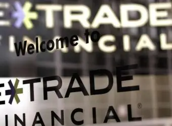 标普授予E*TRADE Financial 'BBB+'发行人信用评级