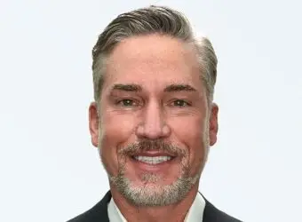 Broadridge 任命 Tyler Derr 为首席技术官