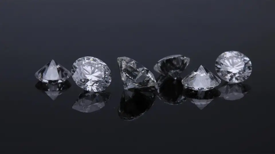 SEC指控Diamond Desk欺诈性证券发行,涉嫌挪用投资者资金