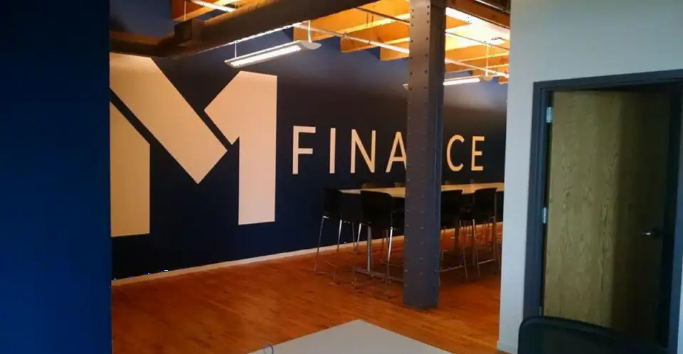 FINRA 对 M1 Finance 处以 85 万美元罚款,涉社媒网红项目违规