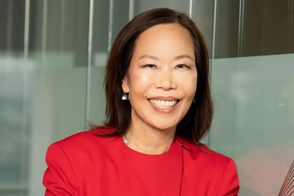前IG Group CEO June Felix将加入Iron Mountain董事会