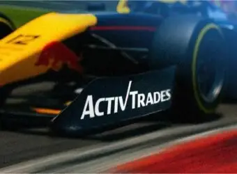 速度、策略、成功——共同基因:ActivTrades 与 Nikola Tsolov