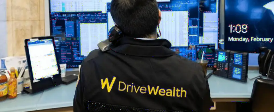 DriveWealth联手Ualá推出Acciones服务 墨西哥用户20比索起投美股苹果亚马逊特斯拉