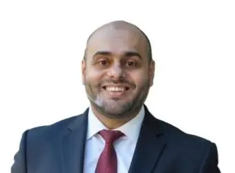 阿联酋CFD经纪商Noor Capital资深销售主管Mohallab Alshnaigat离职 十年老将离开引发行业关注