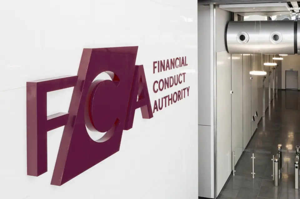 FCA 严打滥用牌照行为,24 家差价合约公司关闭