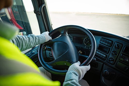 美国电动卡车制造商XOS将通过与SPAC合并上市,估值20亿美元