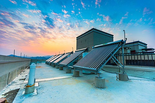 太阳能类美股全线走低,SolarEdge股价下跌近10.3%