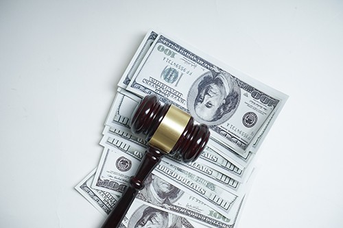美国金融业监管局禁止Aegis Capital的前代表滥用客户账户