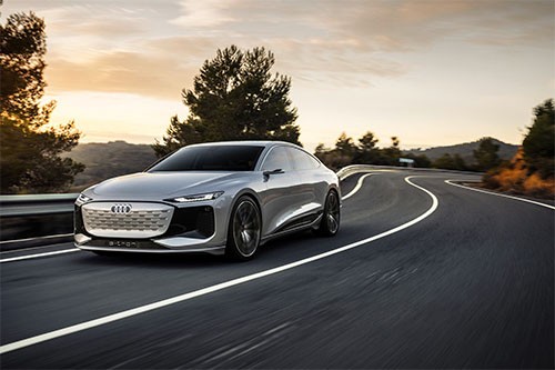 奥迪推出A6 e-tron电动概念车,会成为特斯拉杀手吗?