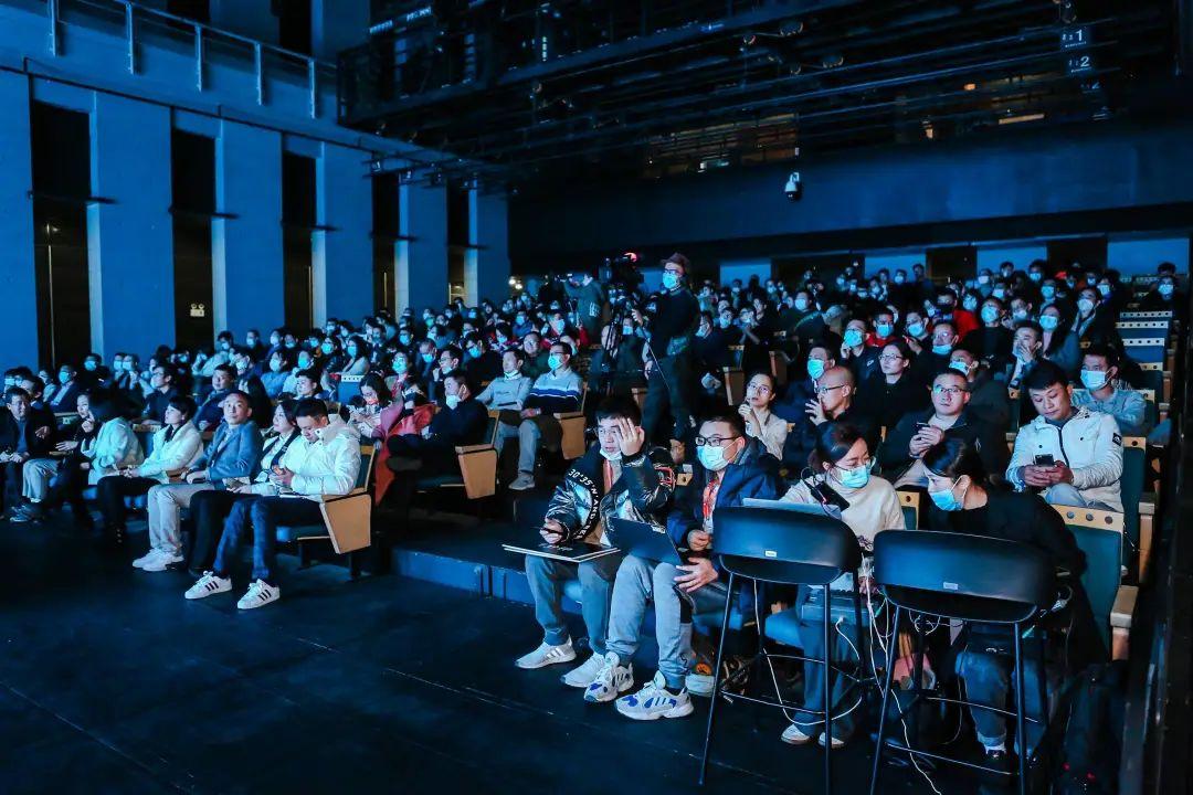 巴比特主编汤霞玲跨年演讲:全面解读区块链行业发展机遇与趋势