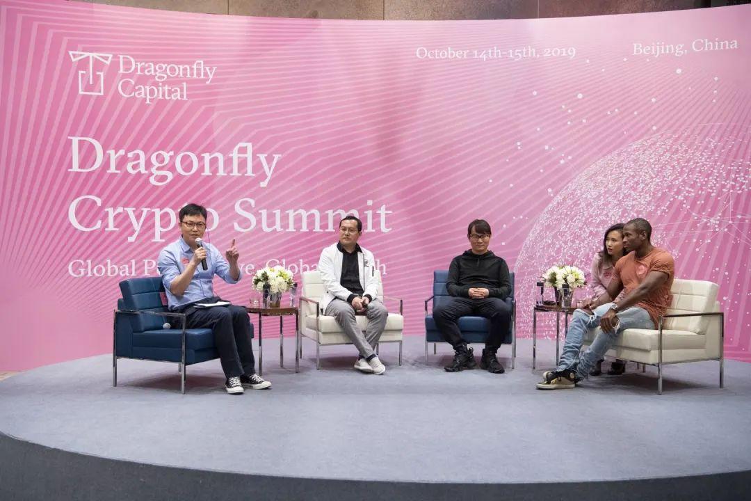 专访 Dragonfly 冯波:传统机构在 DeFi 领域难有作为,区块链是互联网外的平行世界