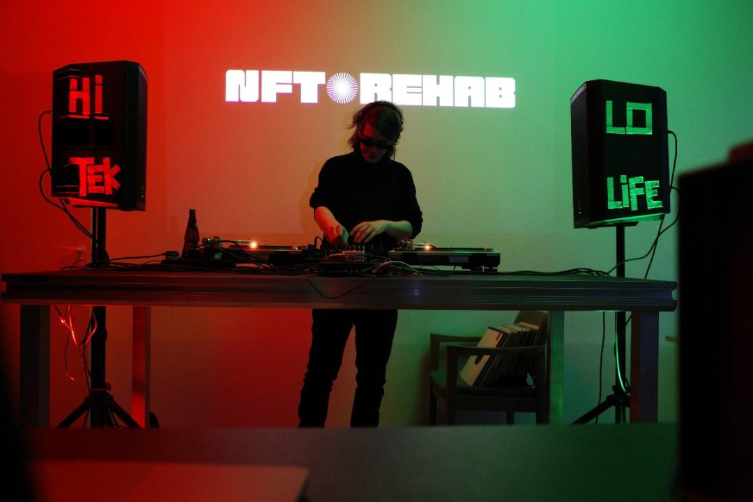 NFT 去泡沫参与宝典:寻找那些默默建设、只有创造者才会关注的 NFT 项目