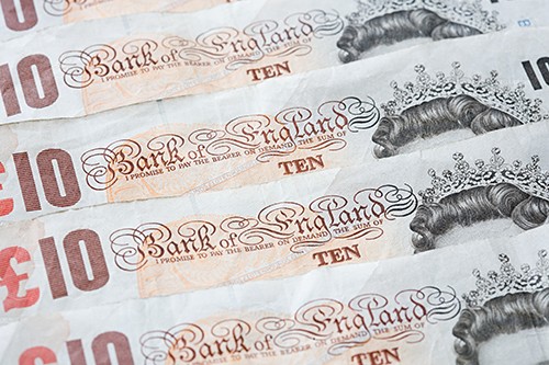 尽管英国就业报告相当乐观,英镑仍表现不佳