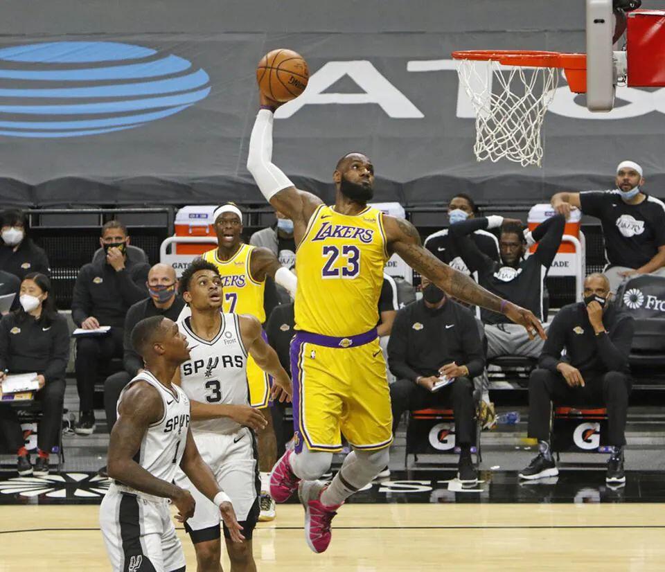 NBA Top Shot日交易量超3200万美元,创历史新高