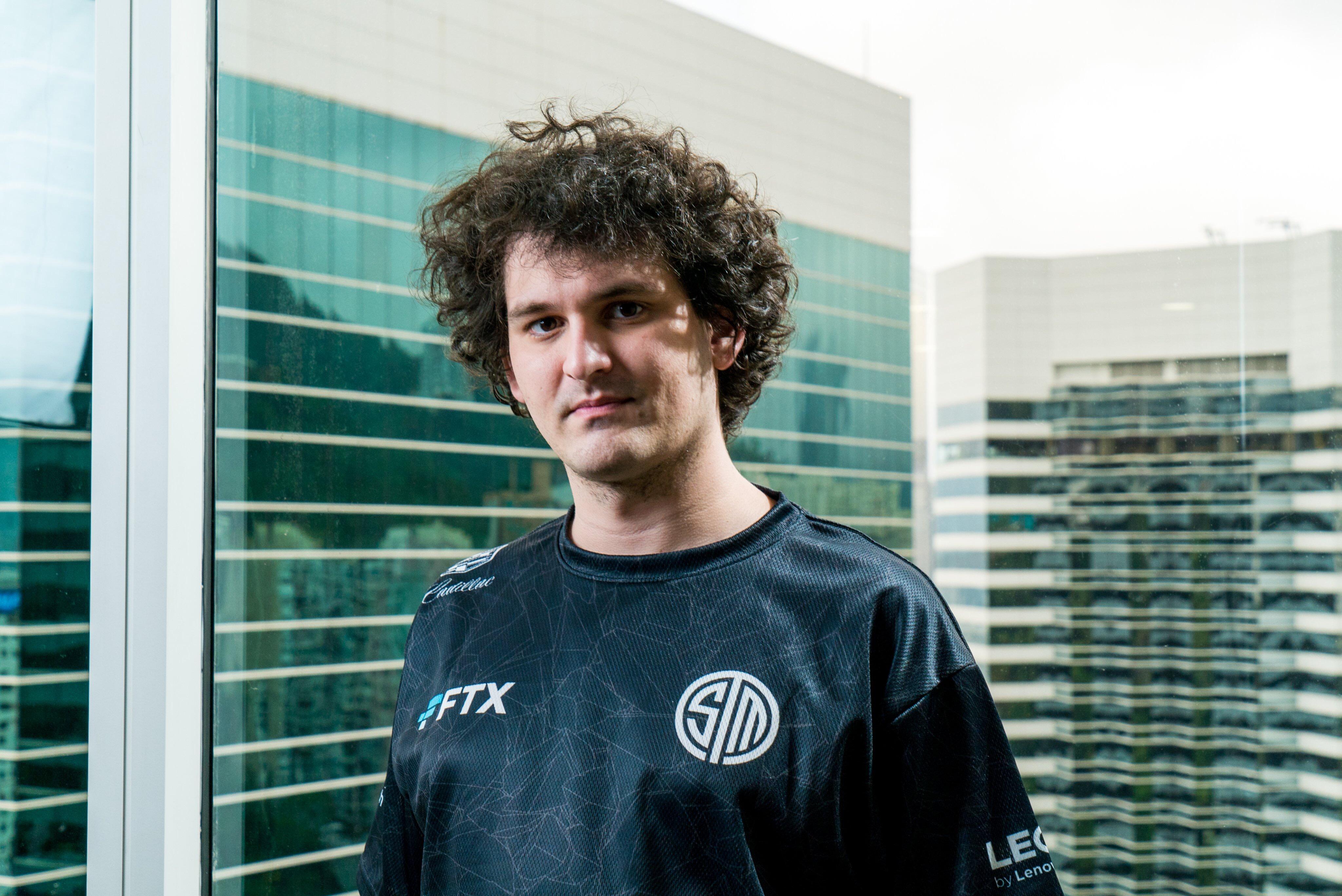 FTX与全球电竞战队TSM以2.1亿美元签约,获得战队冠名权:「TSM FTX」