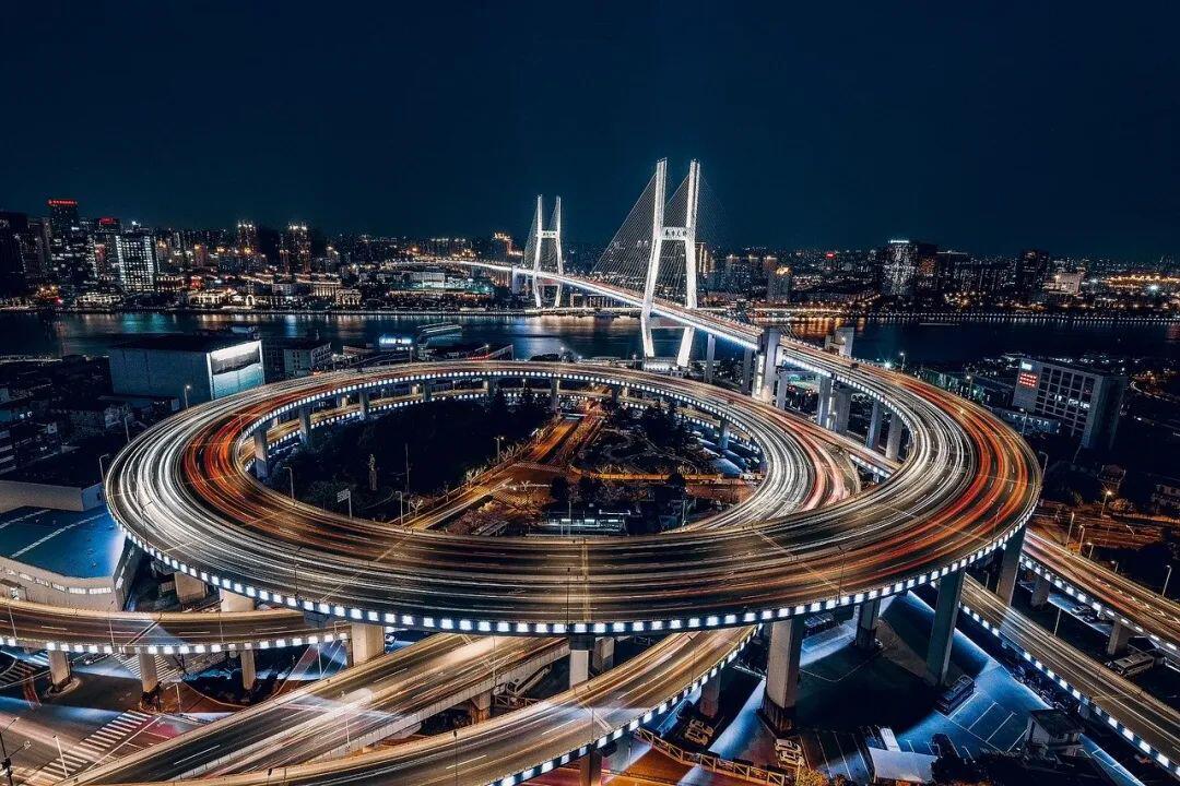 长三角新基建提速,推动工业互联网与5G、人工智能、区块链等深度融合