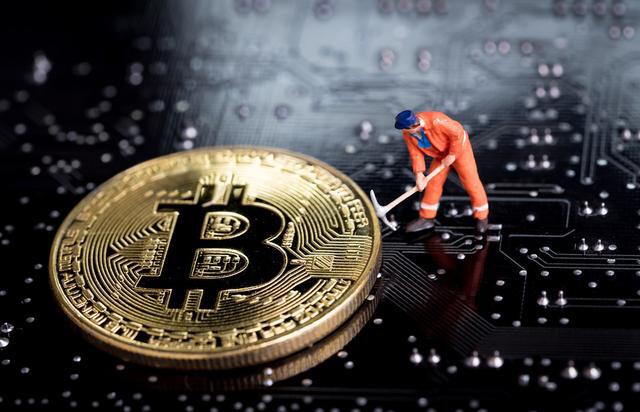比特币暴涨,矿机又卖疯了:价格翻倍仍然供不应求