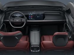 小鹏汽车(XPEV.US)P7再迎OTA升级,VPA停车场记忆泊车正式向用户开放