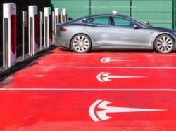 传德国正与特斯拉(TSLA.US)商讨向其他汽车制造商开放充电网络
