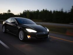 上海工厂早就量产,为何特斯拉(TSLA.US)德国工厂遥遥无期?