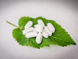 百健(BIIB.US)阿尔茨海默病治疗药物lecanemab获美FDA突破性疗法认定