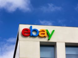 eBay(EBAY.US)完成向Advienta出售分类广告业务 税后收益约20亿美元