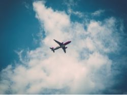 瑞信:对内地航空业国内线复苏维持正面看法 南方航空(01055)或为最大受益者