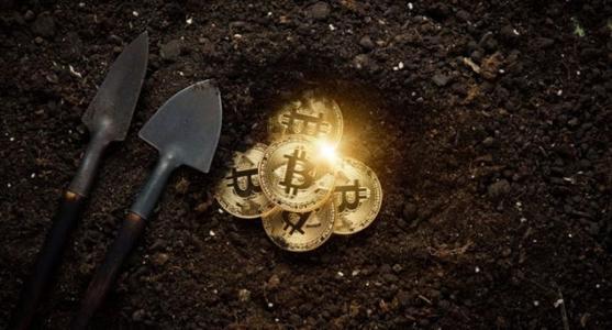 我为什么准备投资a href='https://www.btcfans.com/tag/1/' target='_black'比特币/a?因为四年后涨三倍