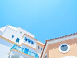 奥园(03883)境外债回暖 主动管理负债、指标持续优化