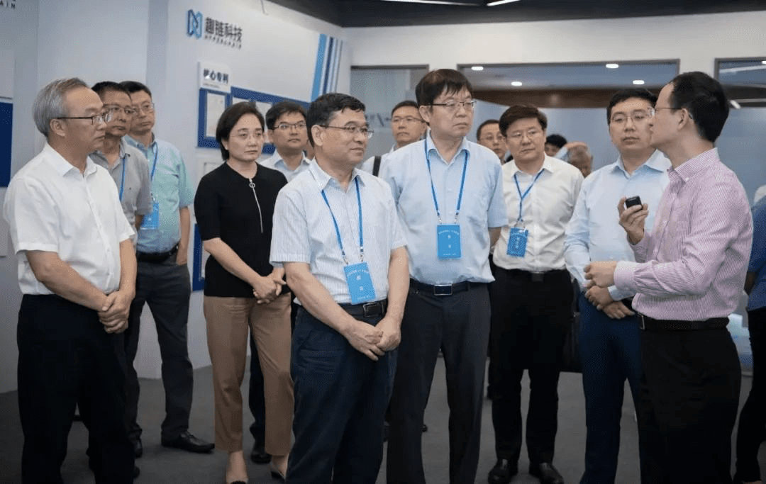 趣链接受《人民日报》采访:要更好发挥区块链技术在数字经济发展过程中增速换挡、提质增效的作用