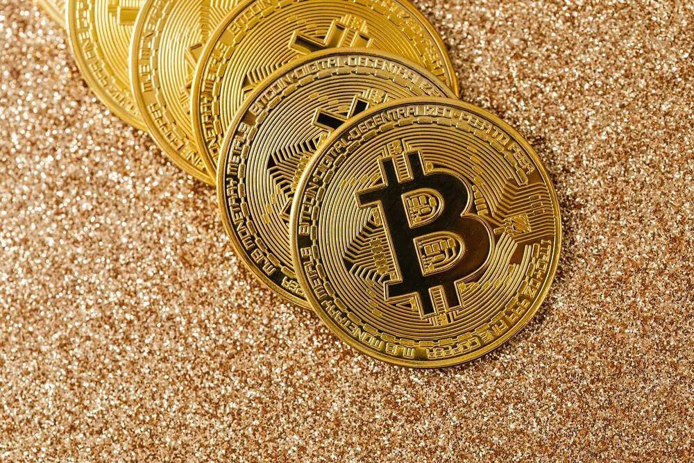 比特币价格不断上升,如果有钱,你愿意投资比特币基金吗?