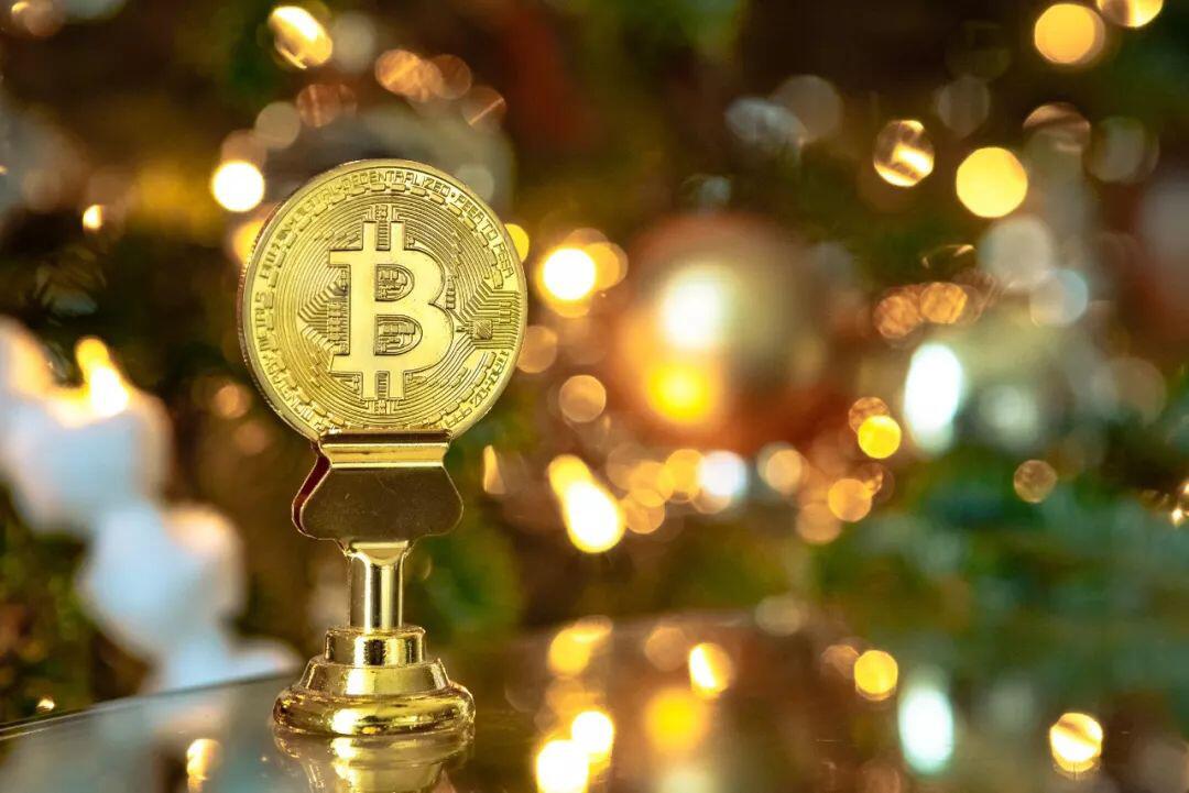 比特币突破2万美元背后:机构入场,美元来到赛博朋克时刻