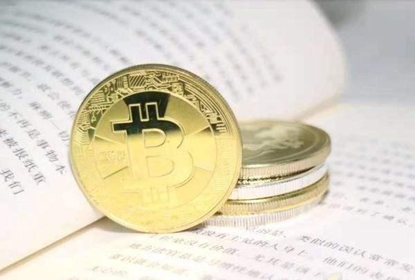比特币涨得吓人 到底谁在博傻