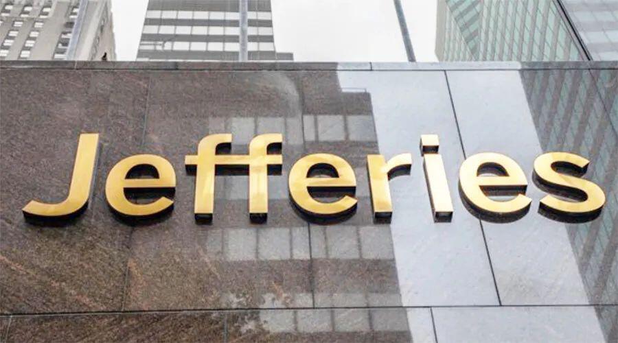 Jefferies全球证券主管称该投行将增持比特币,并减少对黄金的投资