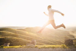 中国燃气(00384):受托人已就股份奖励计划购买204.08万股